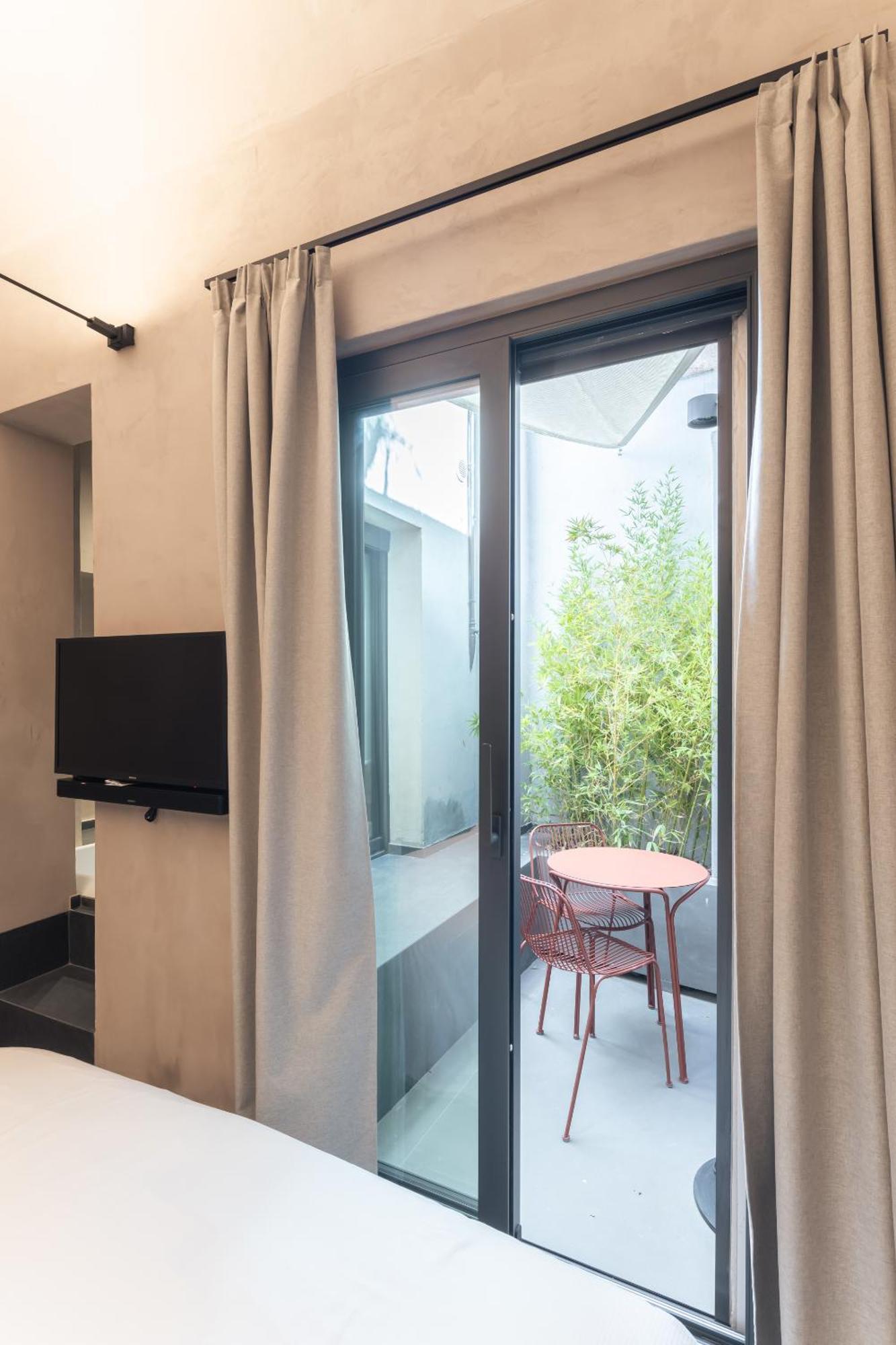Terme Di Bacco - Design Apartaments And Spa Catania Bagian luar foto