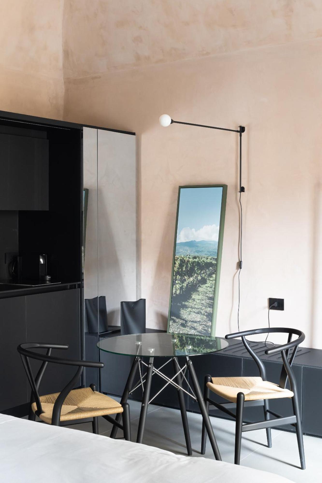 Terme Di Bacco - Design Apartaments And Spa Catania Bagian luar foto