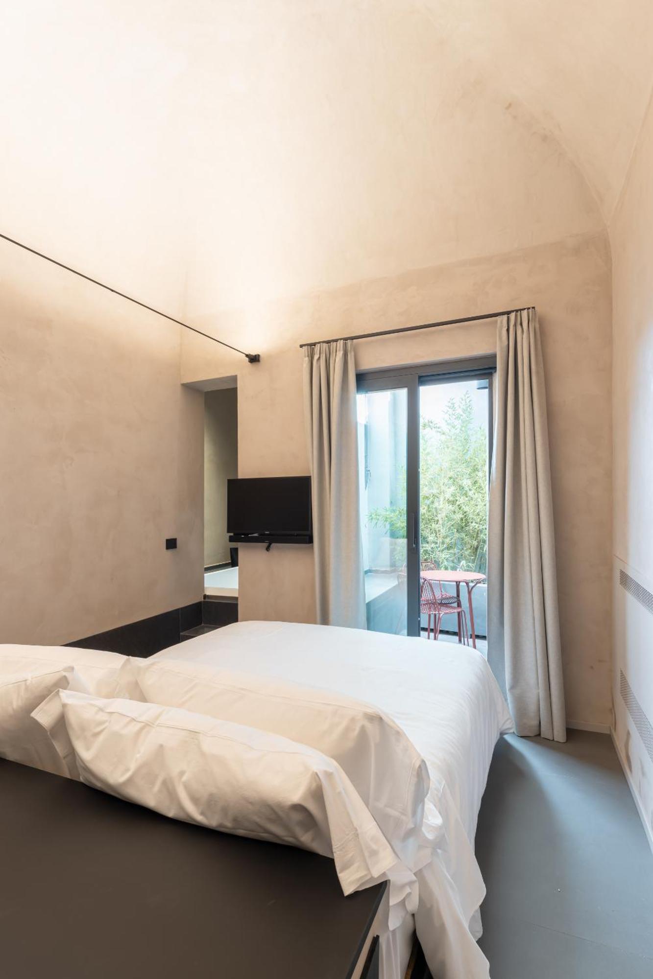 Terme Di Bacco - Design Apartaments And Spa Catania Bagian luar foto