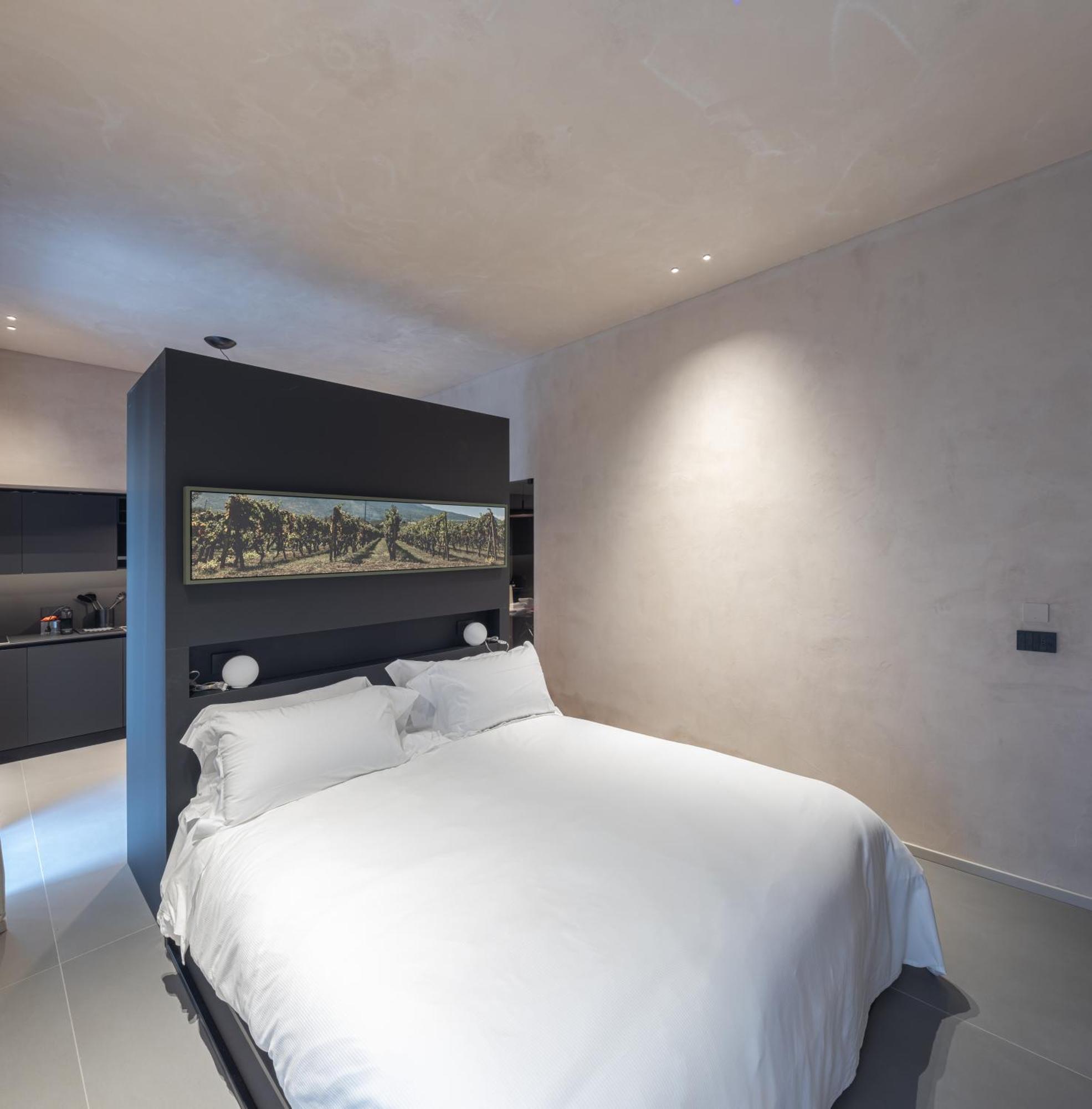 Terme Di Bacco - Design Apartaments And Spa Catania Bagian luar foto